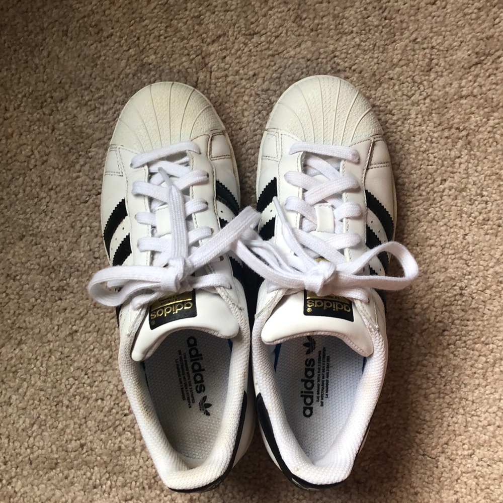 Adidas superstar shoes - Picture 2 of 6